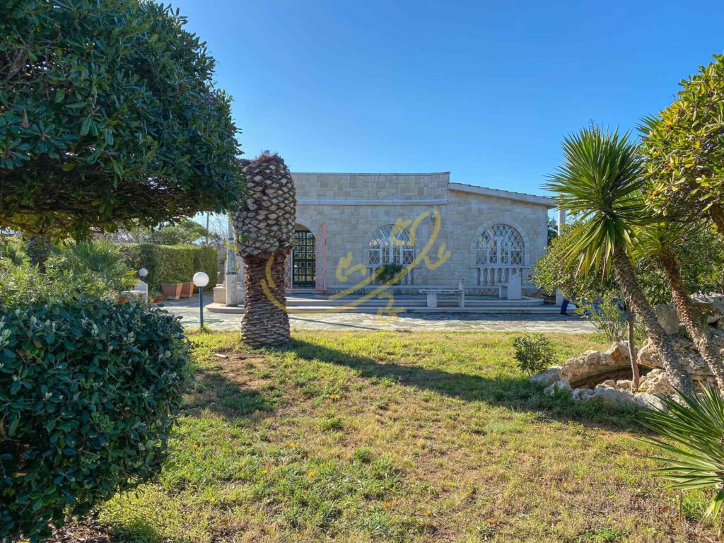 G1732482444446081